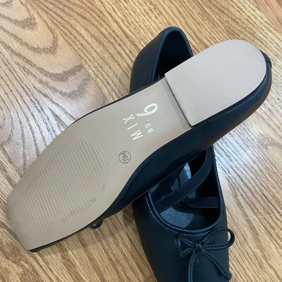 Mix No. 6 Black Women's Ballet Flats - Picture 5 of 8